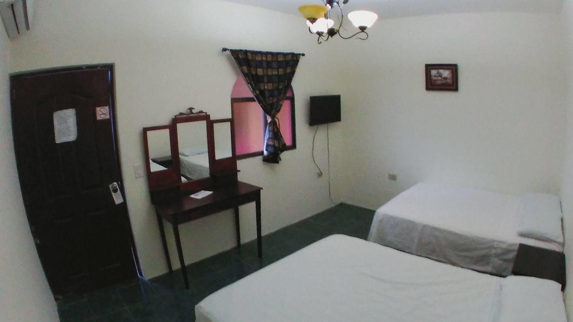 Hotel El Internacional กรานาดา ภายนอก รูปภาพ