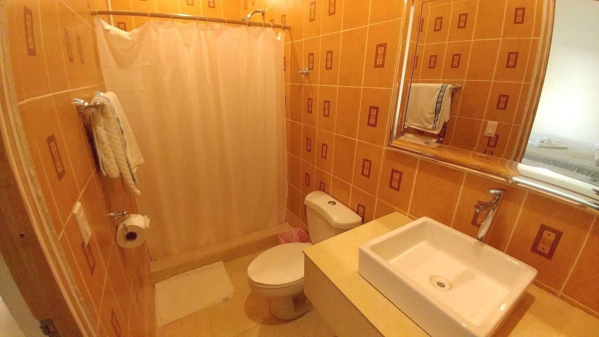 Hotel El Internacional กรานาดา ภายนอก รูปภาพ
