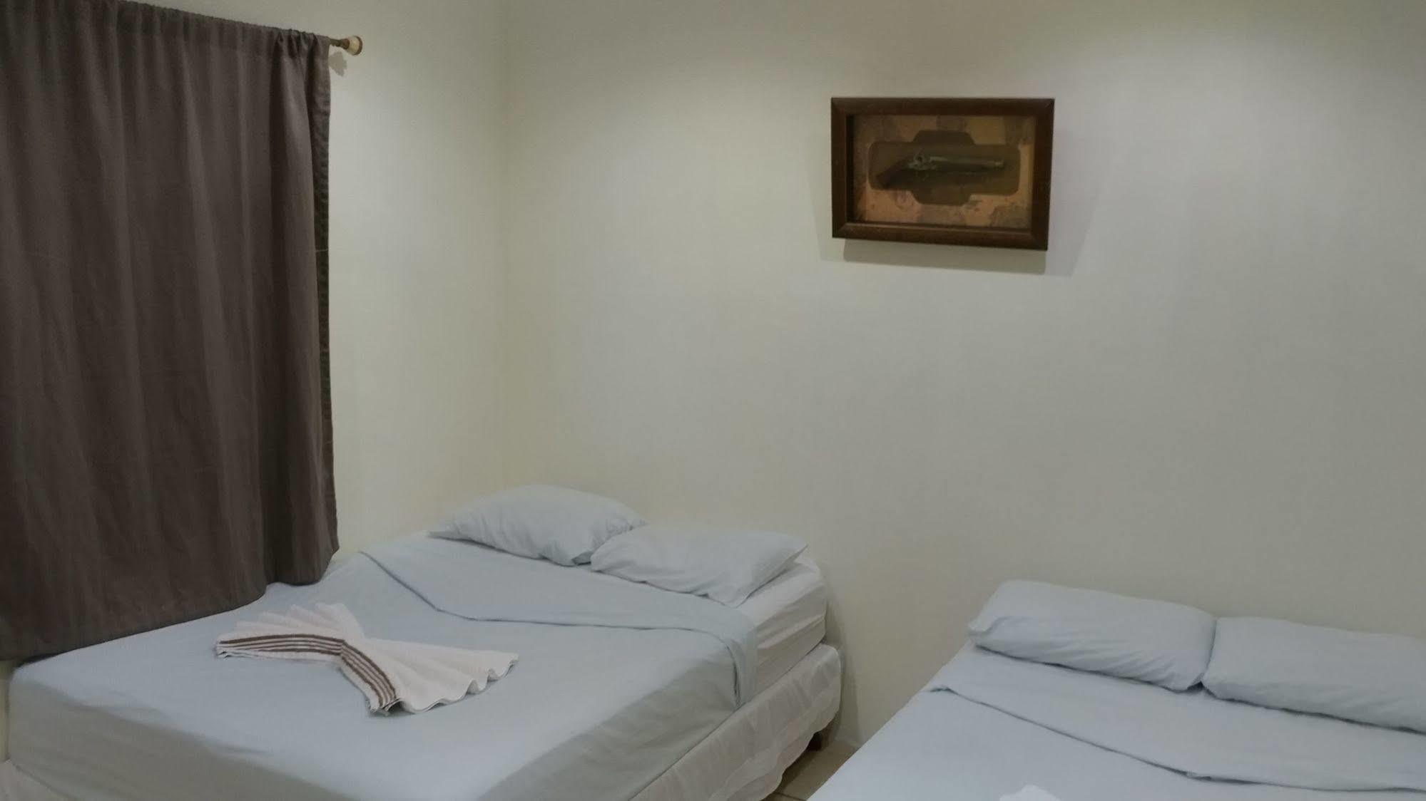 Hotel El Internacional กรานาดา ภายนอก รูปภาพ